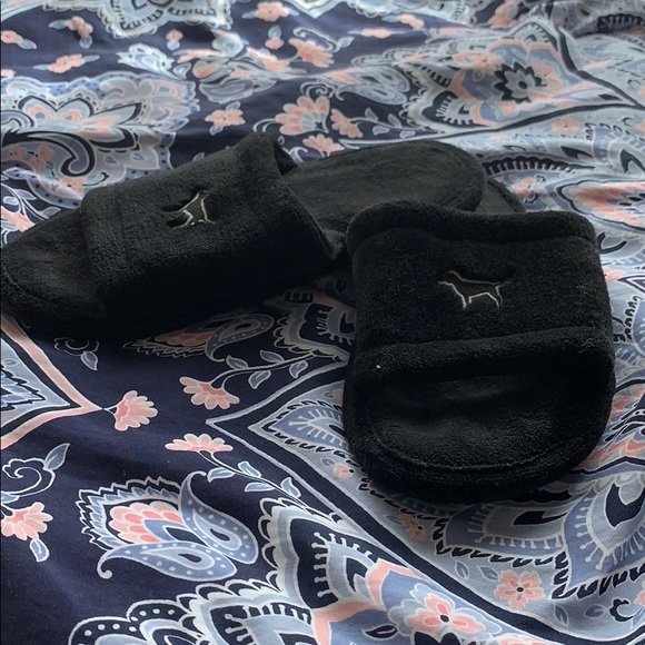 PINK black slippers! SUPER COMFY! WORN 3times! - Picture 1 of 1